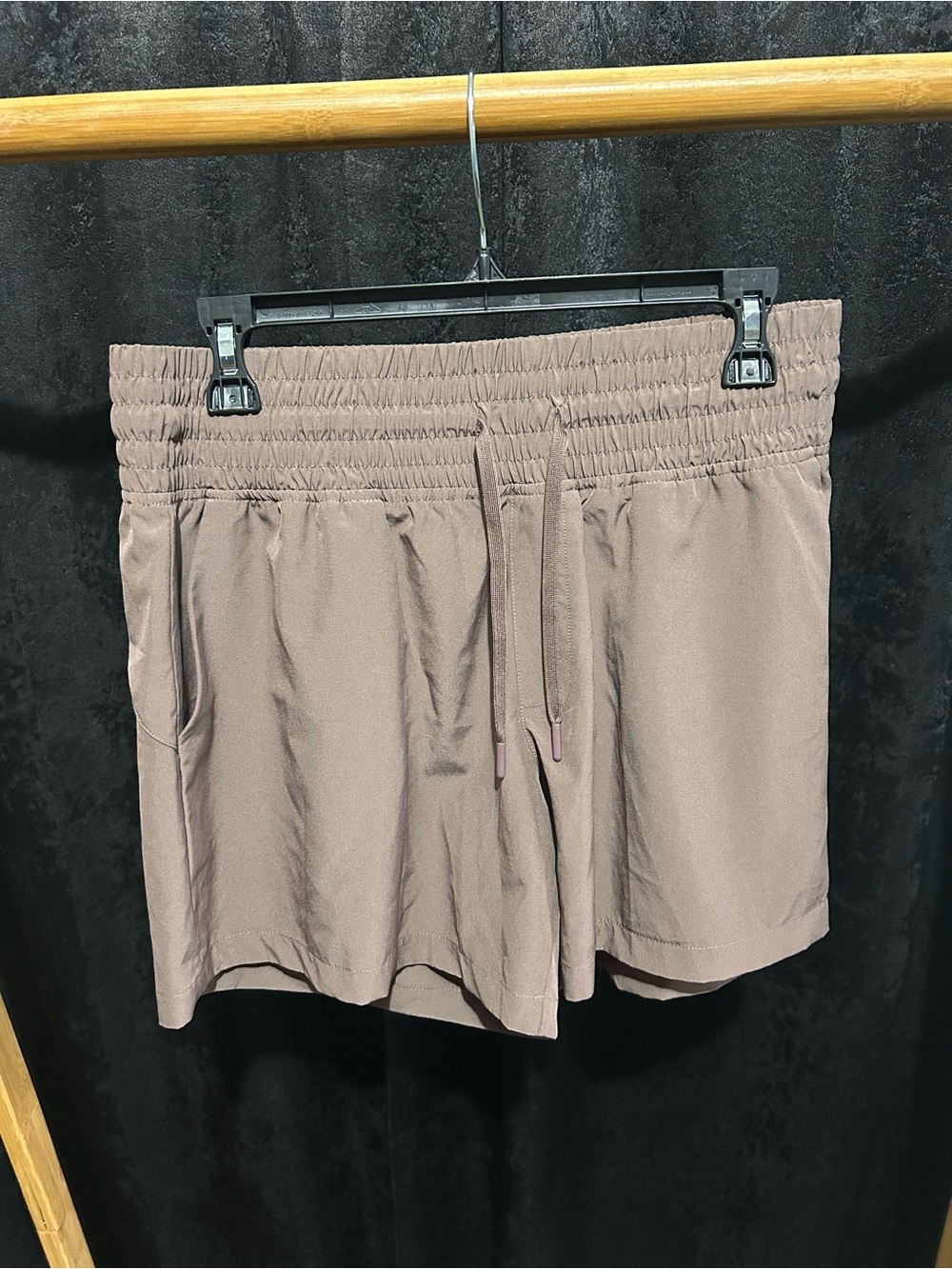 90 Degree By Reflex Women's Athletic Drawstring Shorts in Mauve Taupe